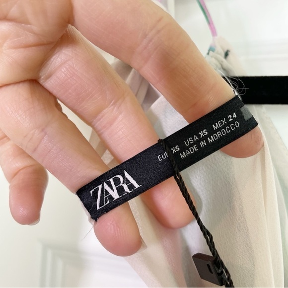 New Zara Floral Print Deep V-neck Flowy Wide Leg Jumpsuit - Picture 9 of 13